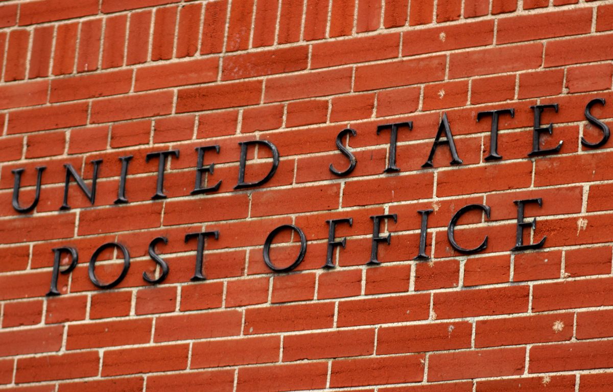 United States Postal Service building exterior.