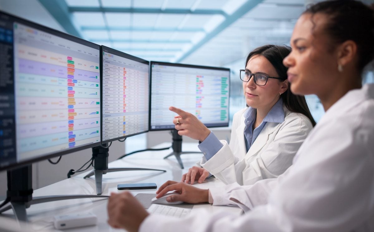 EB-1A Case Study: How Manifest Law Helped a Statistical Forecaster Respond to an RFE