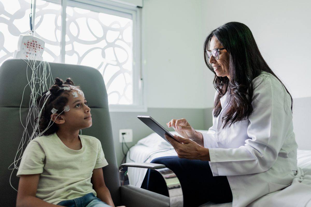 EB-2 NIW Case Study: Pediatric Neurologist Approved Without an RFE