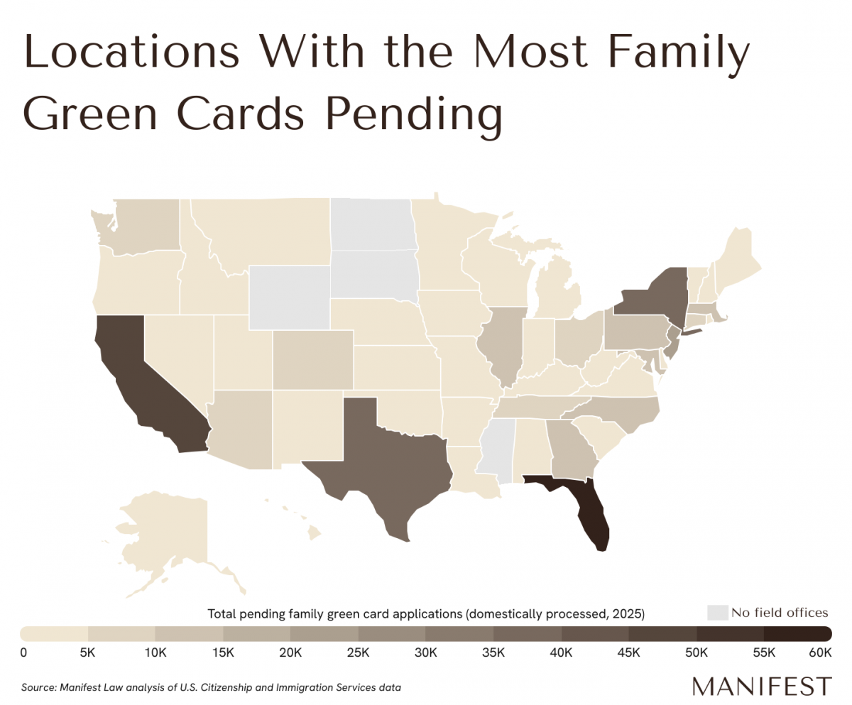 Map of the US showing which states have the most family Green Cards pending